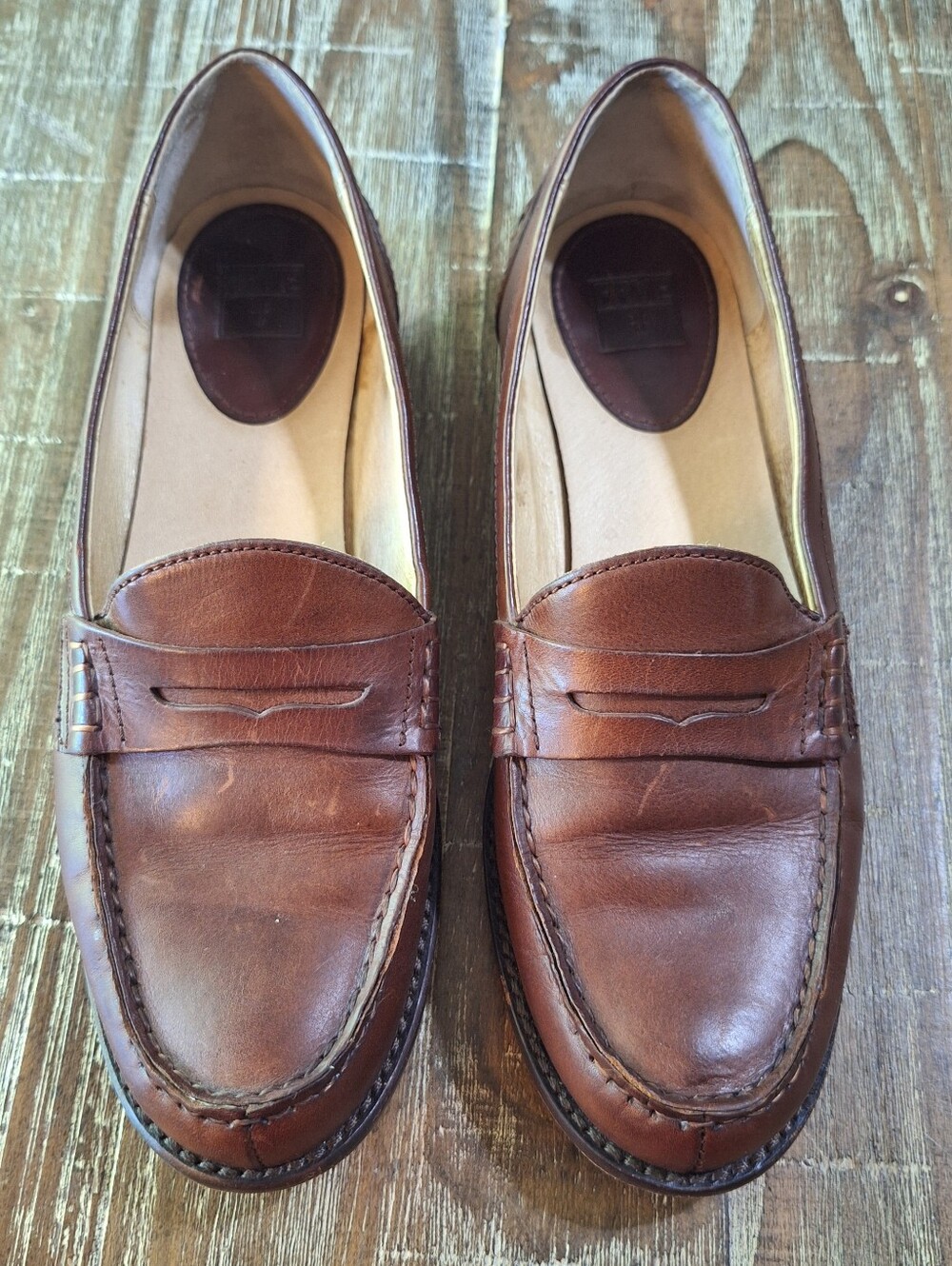 Frye Women's Loafers Size 10 M Brown  Leather Penny Loafer Slip On Shoes - Picture 2 of 8